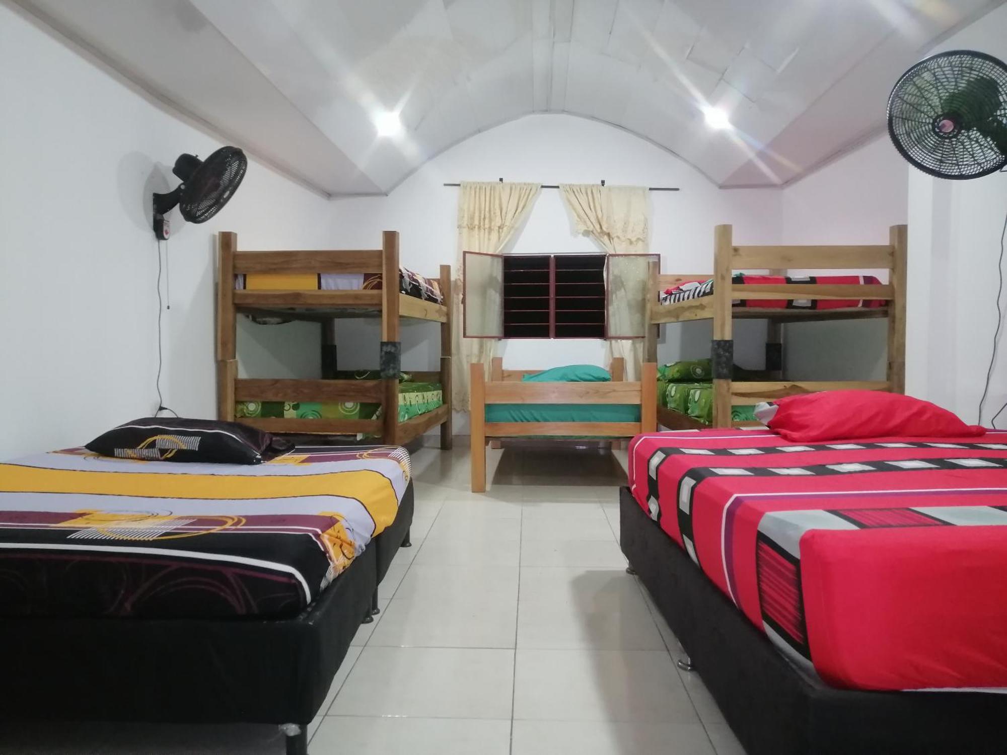 Hotel Low Cost La Dorada Ngoại thất bức ảnh