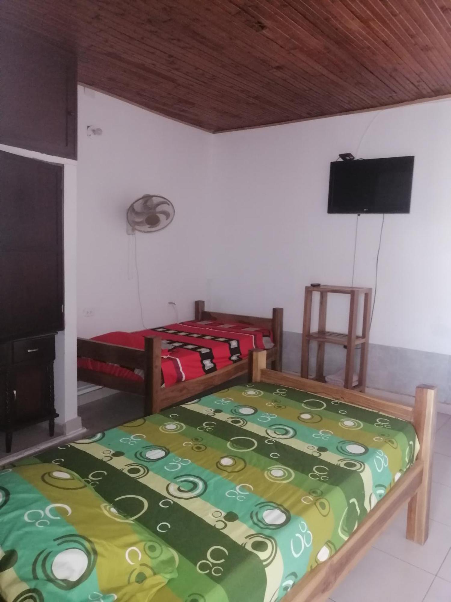 Hotel Low Cost La Dorada Ngoại thất bức ảnh
